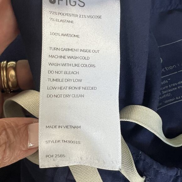 Figs Scrub Set Men 2XL SHORT Leon 3-pocket Top + Cairo Pants Short Navy Blue - Picture 11 of 13